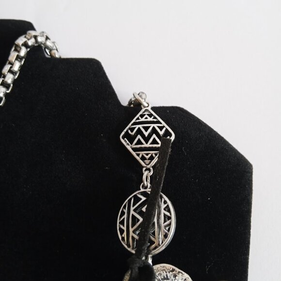 VTG 36" Stunning Boho Southwestern Silver Tone 4 Chain Filigree Dangle Necklace - Picture 9 of 14